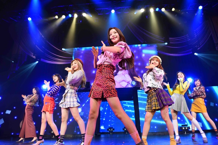 IZ*ONE<日本デビューシングル「好きと言わせたい」発売記念イベント>|TOKYO DOME CITY HALL(2019年1月20日)