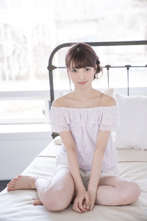 ふわふわ2ndデジタル写真集『もっとふわふわです』(撮影・根本好伸)より