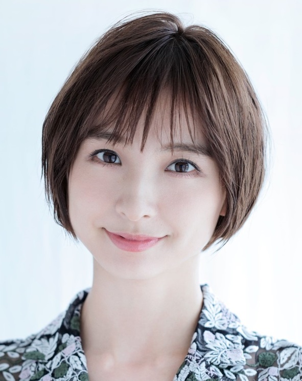 篠田麻里子