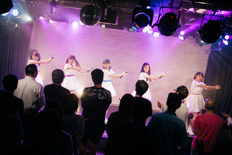 メイビーME