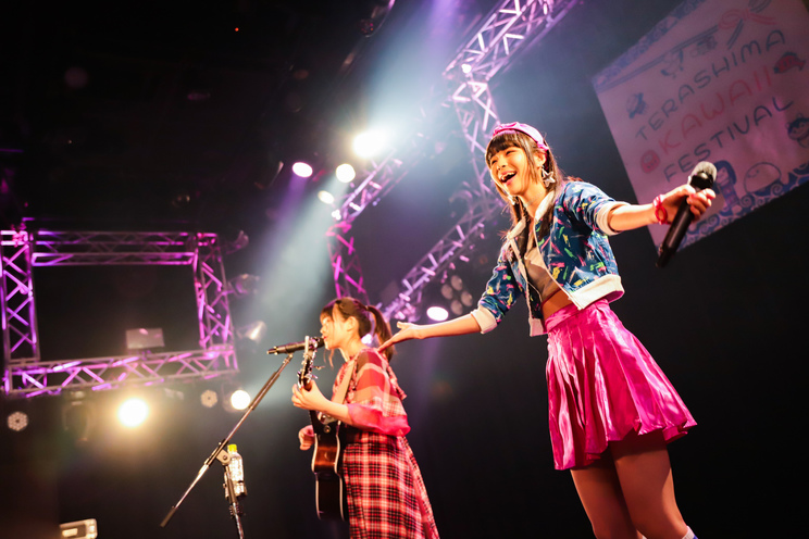 原田珠々華、寺嶋由芙 <TERASHIMA KAWAII FESTIVAL vol.1>(新宿ReNY/2018年12月21日)