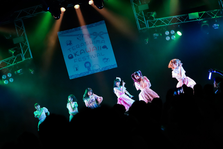 妄想キャリブレーション、寺嶋由芙 <TERASHIMA KAWAII FESTIVAL vol.1>(新宿ReNY/2018年12月21日)